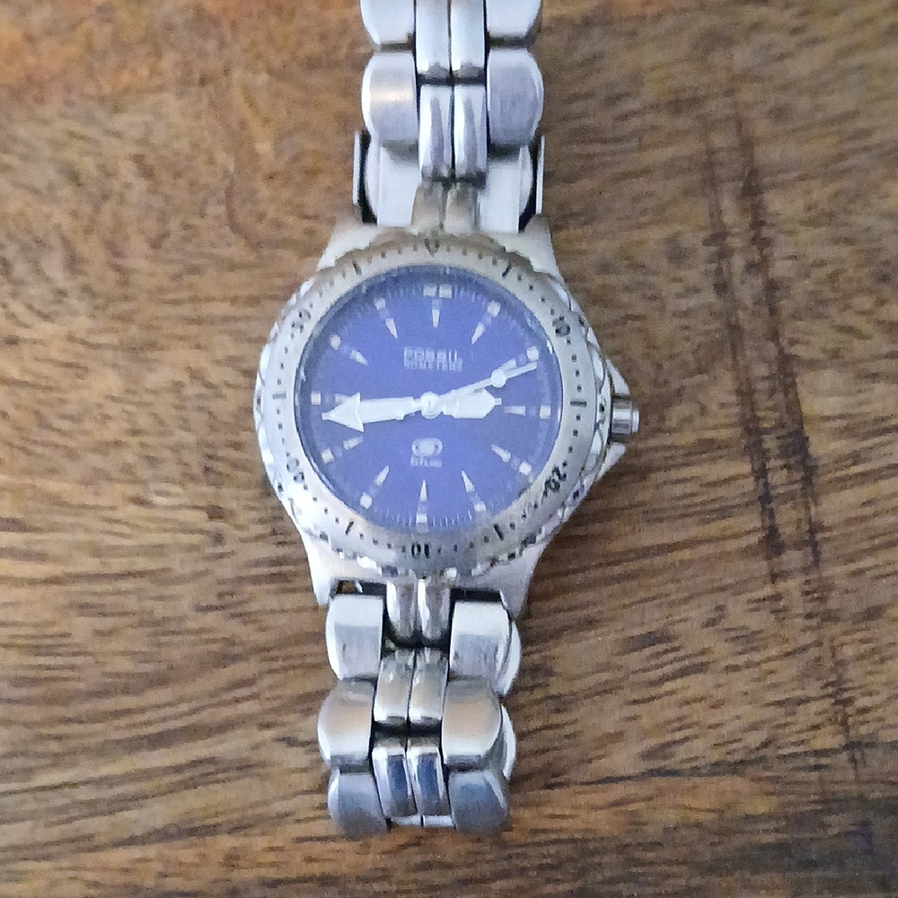 Fossil Silver and Blue Men's Watch Needs Battery And Link